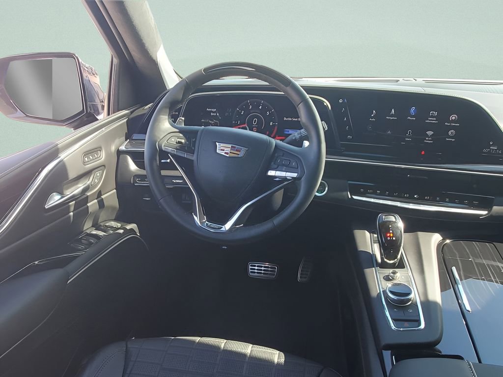 Used 2024 Cadillac Escalade ESV V image 25