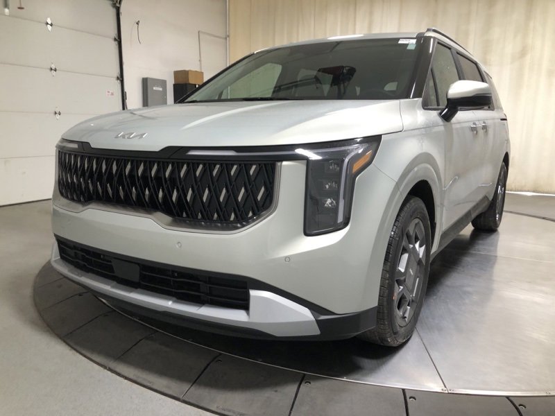 New 2026 Kia Carnival EX image 3