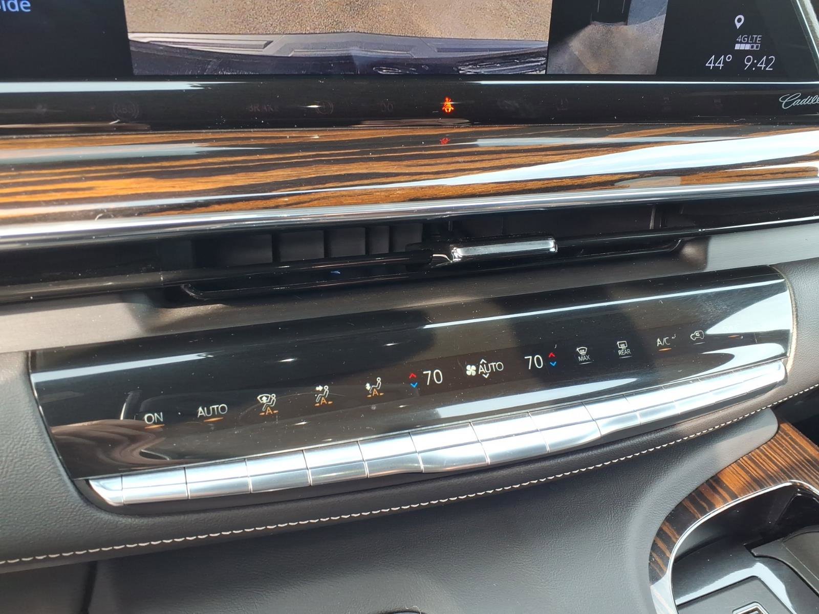 Certified 2022 Cadillac Escalade Luxury image 31