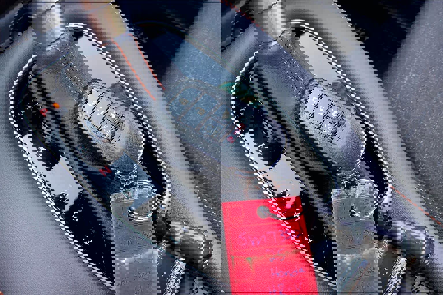 Used 2025 Honda HR-V Sport image 14