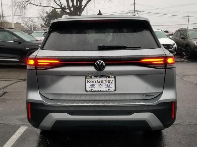 New 2026 Volkswagen Tiguan S AWD/4WD image 3