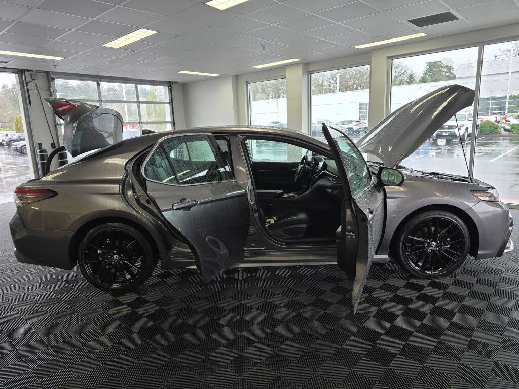 Used 2024 Toyota Camry XSE image 17