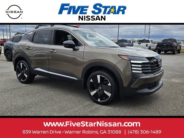 New 2026 Nissan Kicks SR