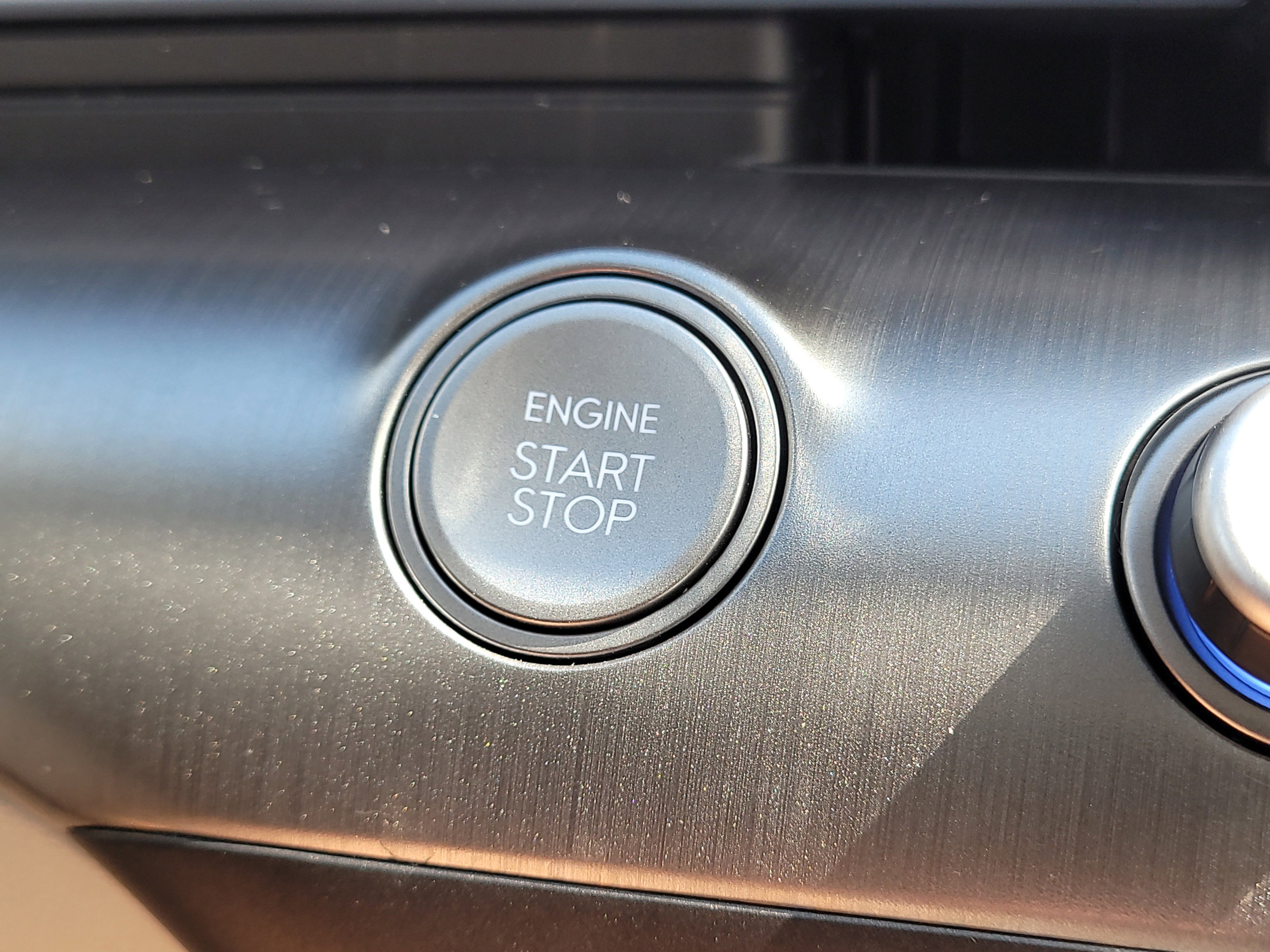 Used 2025 Hyundai Kona SEL image 28