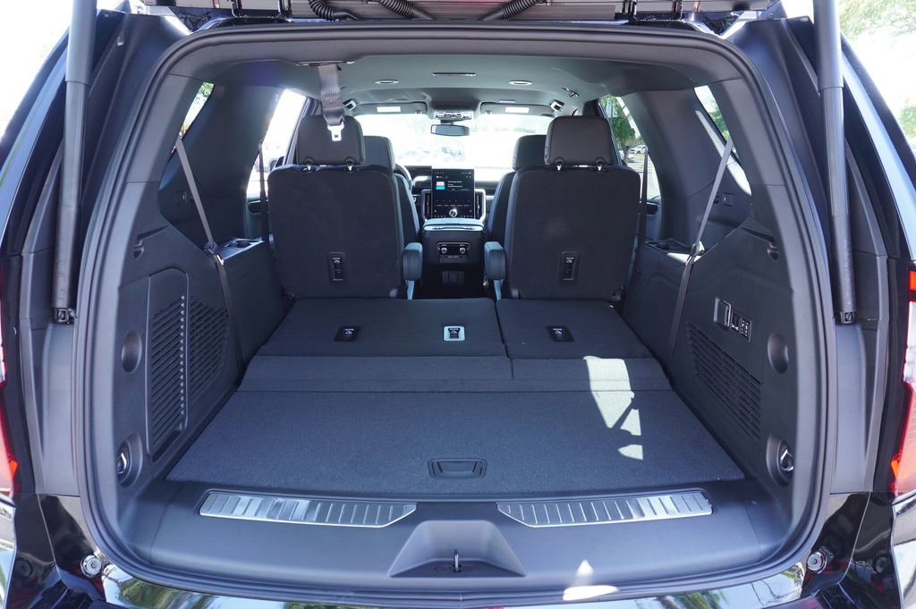 New 2026 GMC Yukon AT4 AWD/4WD image 8