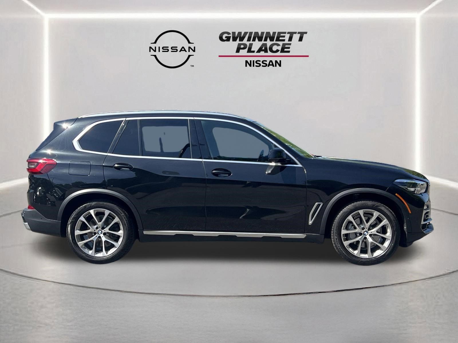 Used 2019 BMW X5 xDrive40i w/ Premium Package 2 AWD/4WD image 29