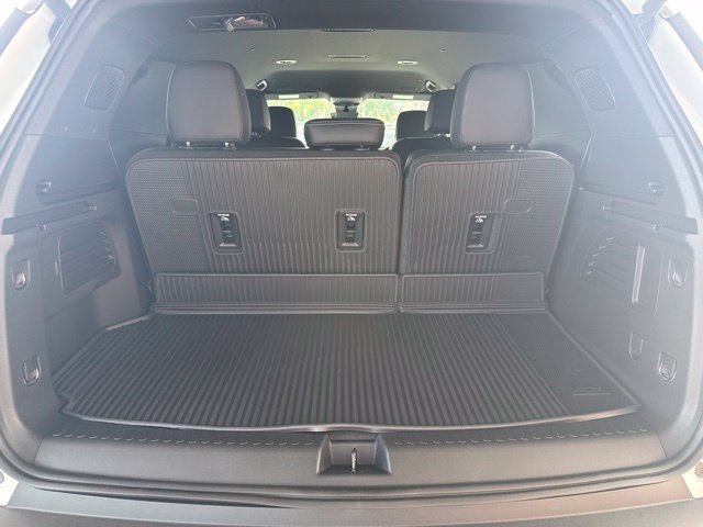 New 2026 Chevrolet Traverse LT w/ Driver Confidence Package AWD/4WD image 29