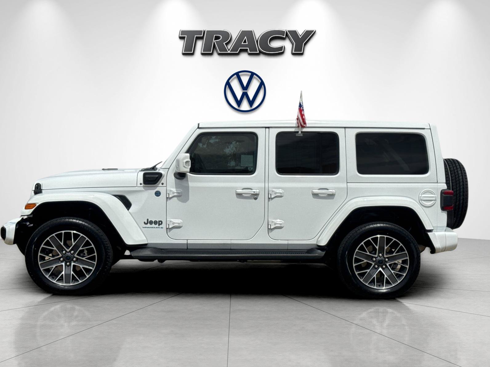 Used 2024 Jeep Wrangler High Altitude AWD/4WD image 7