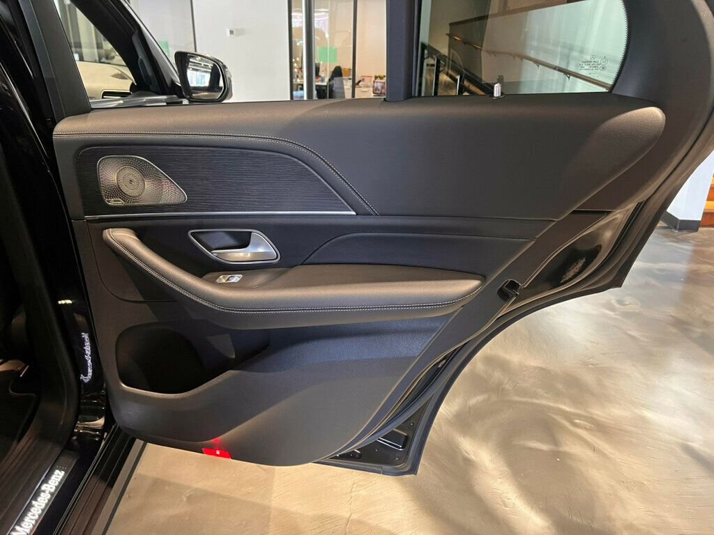Used 2024 Mercedes-Benz GLE 350 4MATIC image 30
