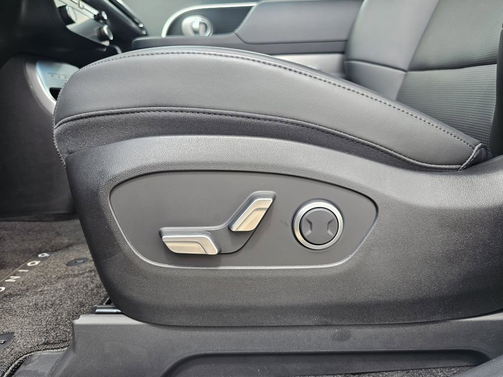 New 2026 Hyundai Ioniq 9 SEL image 13