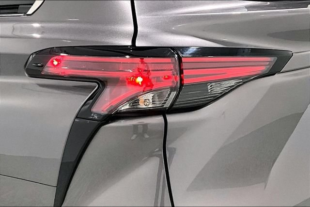 Used 2022 Toyota Sienna LE FWD image 45