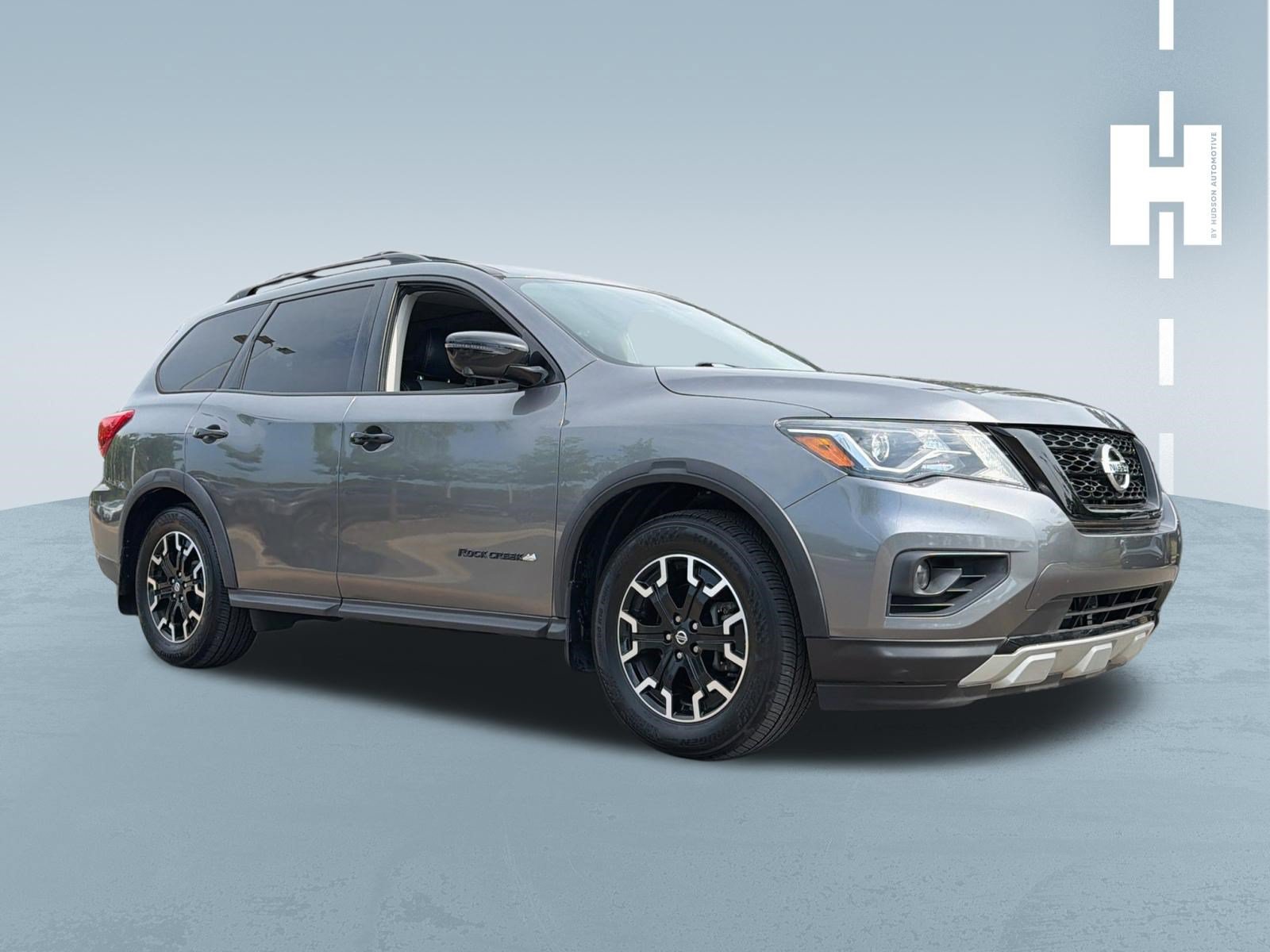 Used 2019 Nissan Pathfinder SL FWD image 2