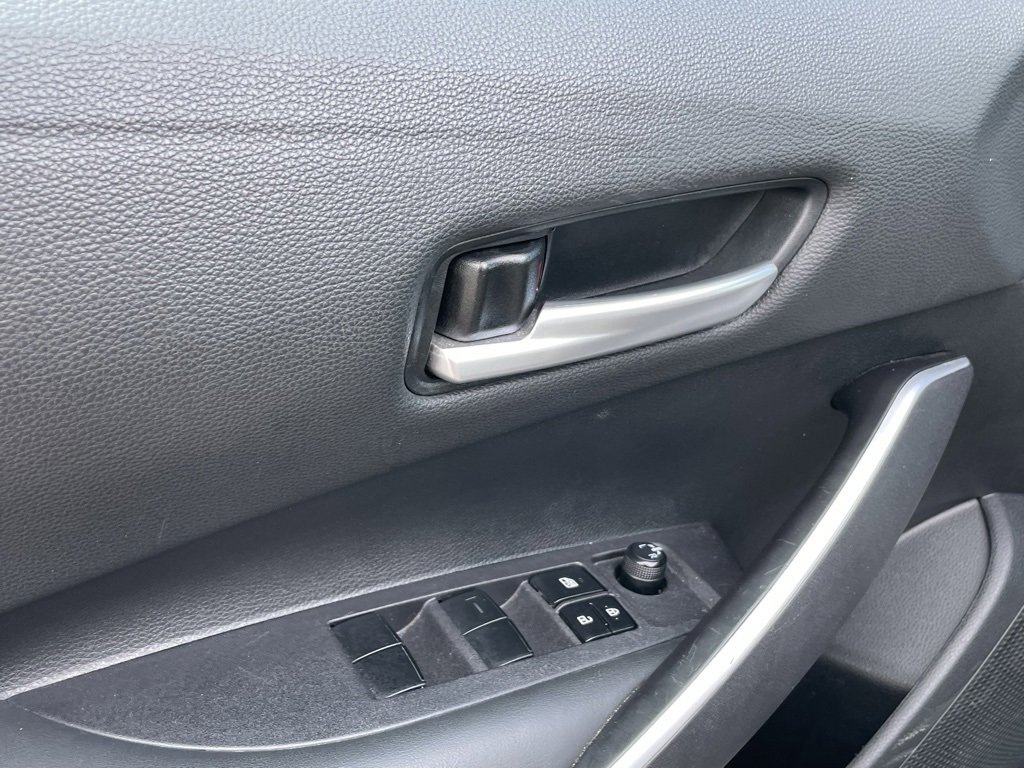 Used 2024 Toyota Corolla SE image 11