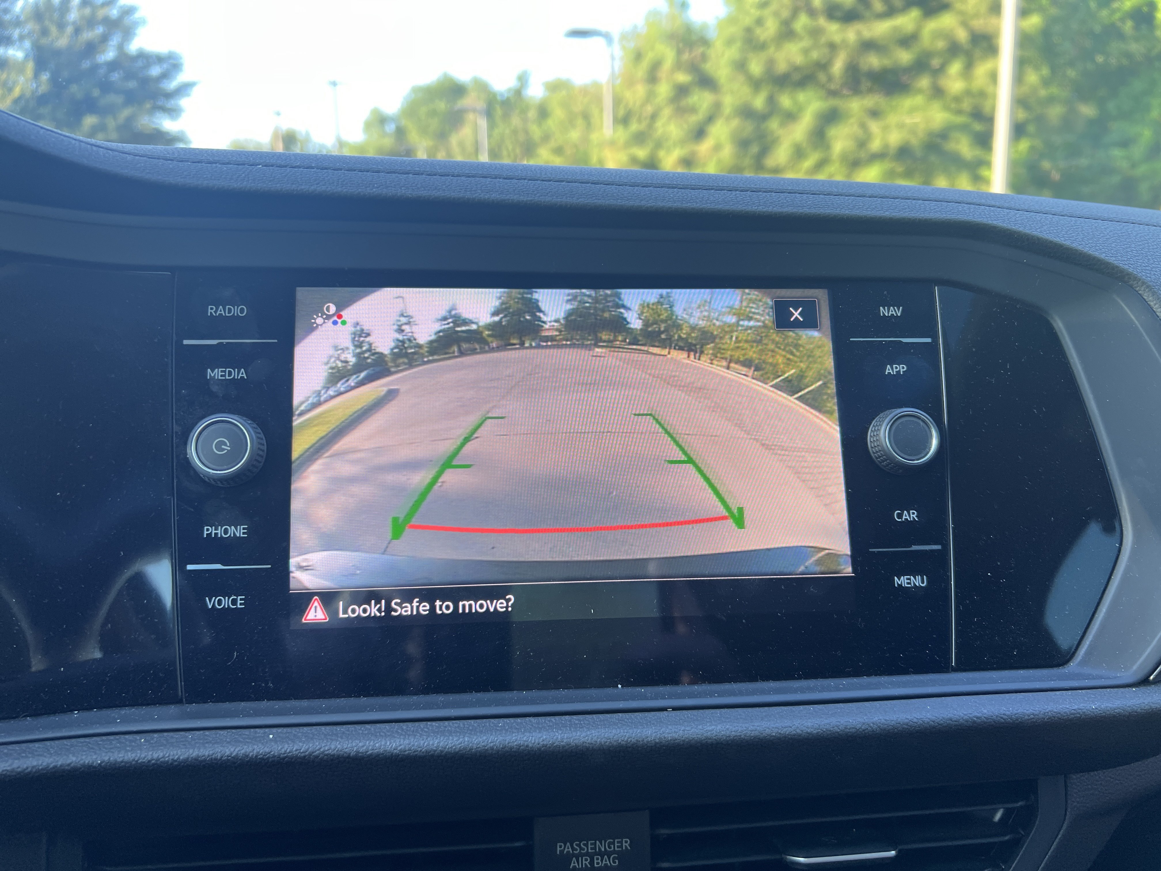 Certified 2022 Volkswagen Jetta SEL FWD image 21