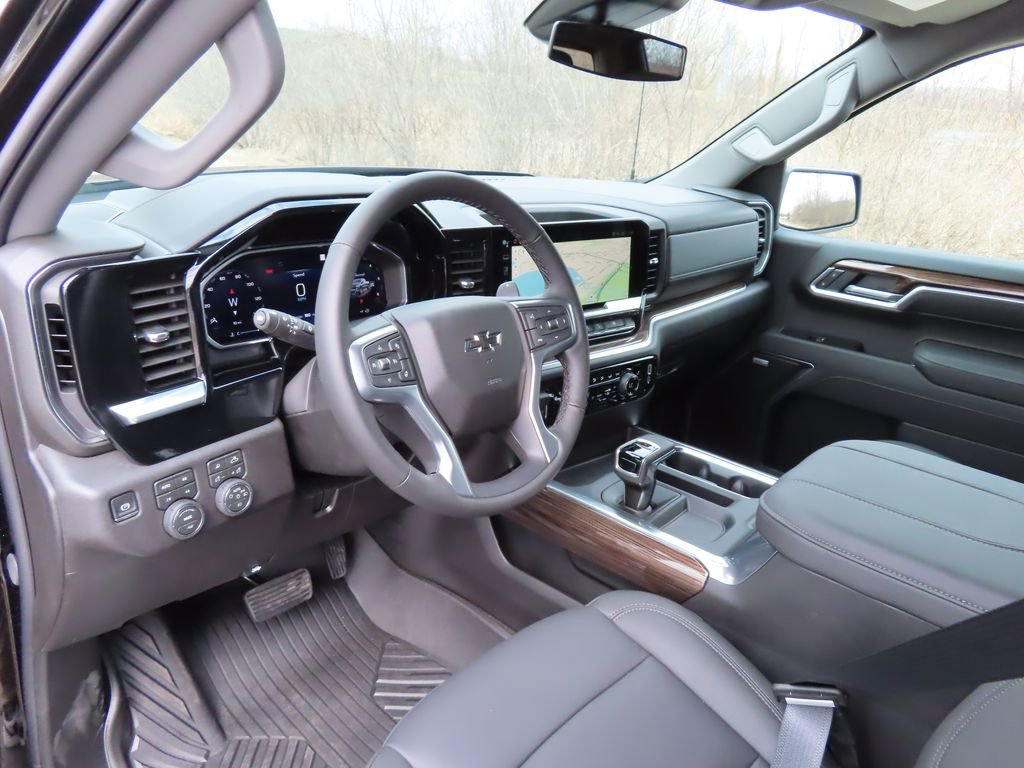 New 2026 Chevrolet Silverado 1500 RST w/ RST All Star Premium Package AWD/4WD image 22