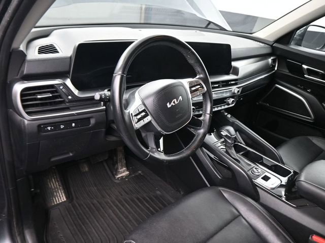 Used 2023 Kia Telluride S image 18