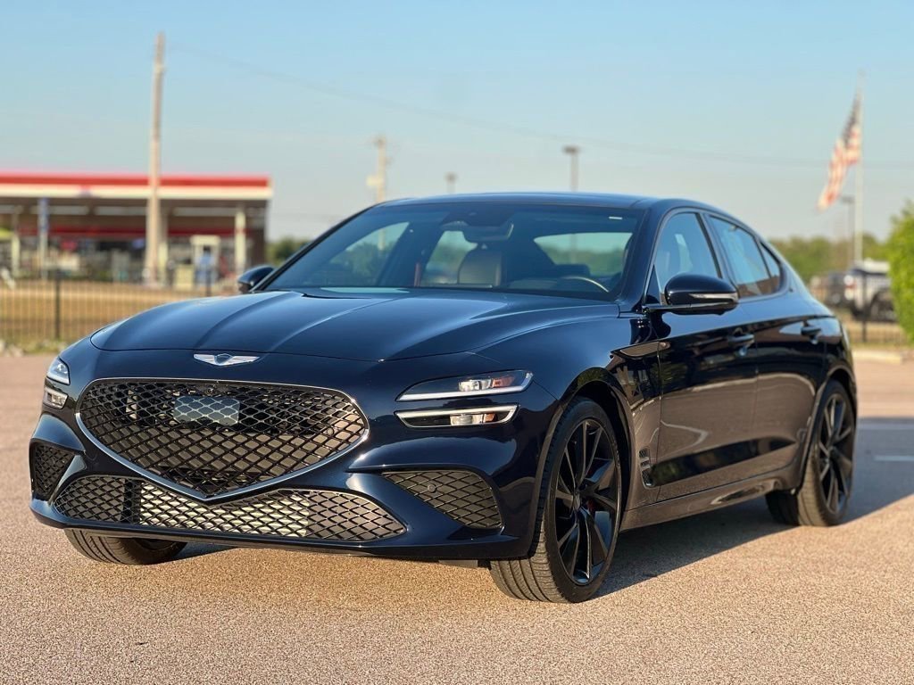 Used 2023 Genesis G70 3.3T w/ Sport Prestige Package RWD image 5