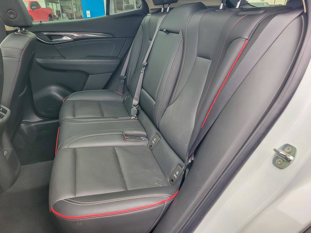 Certified 2022 Buick Envision Essence w/ Sport Touring Package image 14