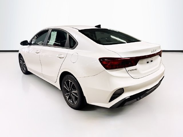 Certified 2023 Kia Forte LXS w/ LXS Technology Package FWD image 5