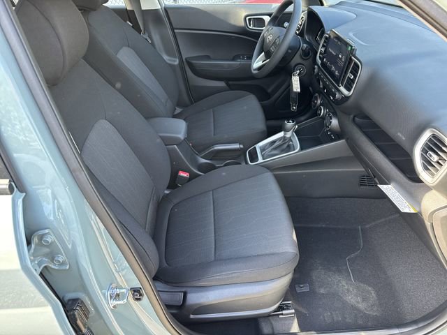 New 2026 Hyundai Venue SE FWD image 13