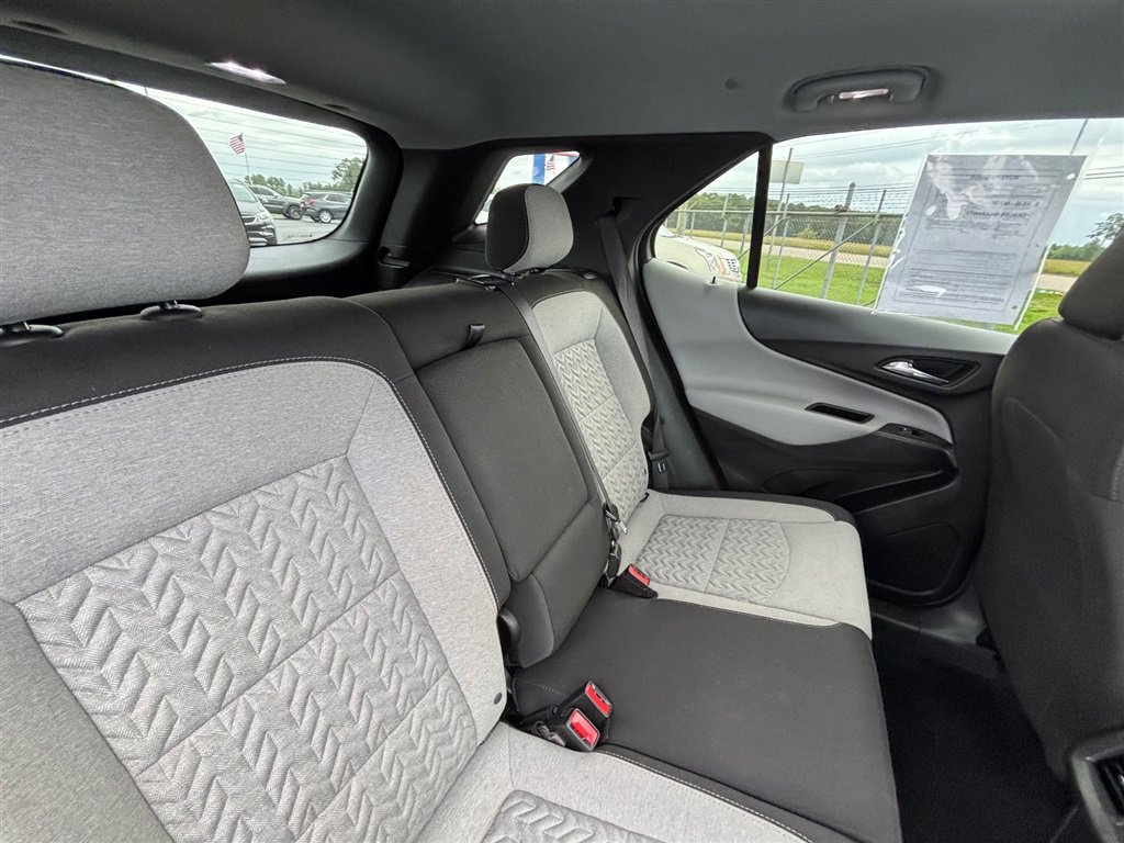 Used 2024 Chevrolet Equinox LS w/ LS Convenience Package FWD image 20