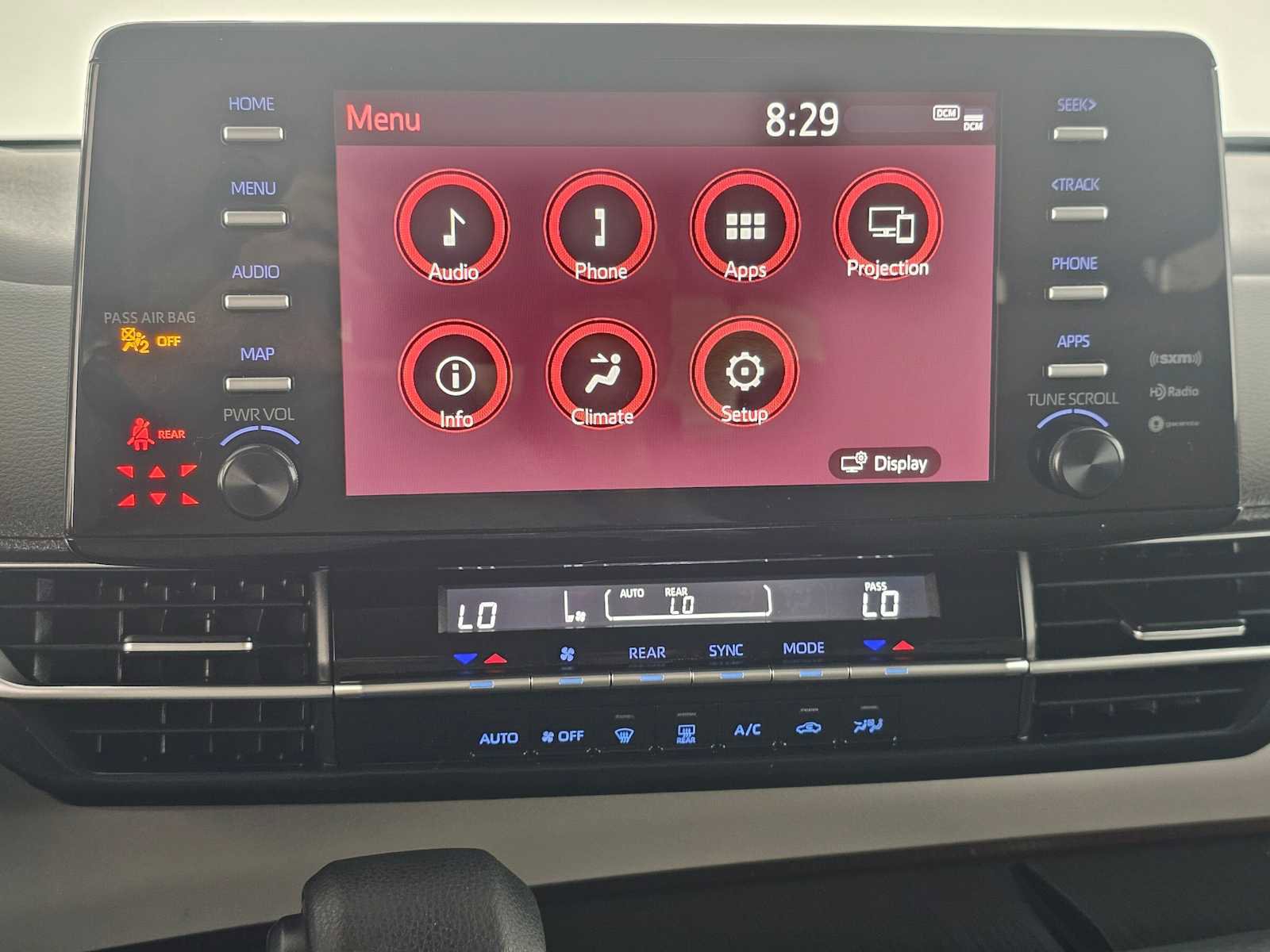Used 2024 Toyota Sienna LE image 25