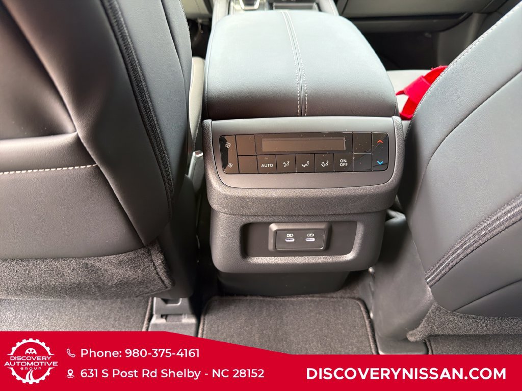 New 2026 Nissan Pathfinder SL FWD image 30