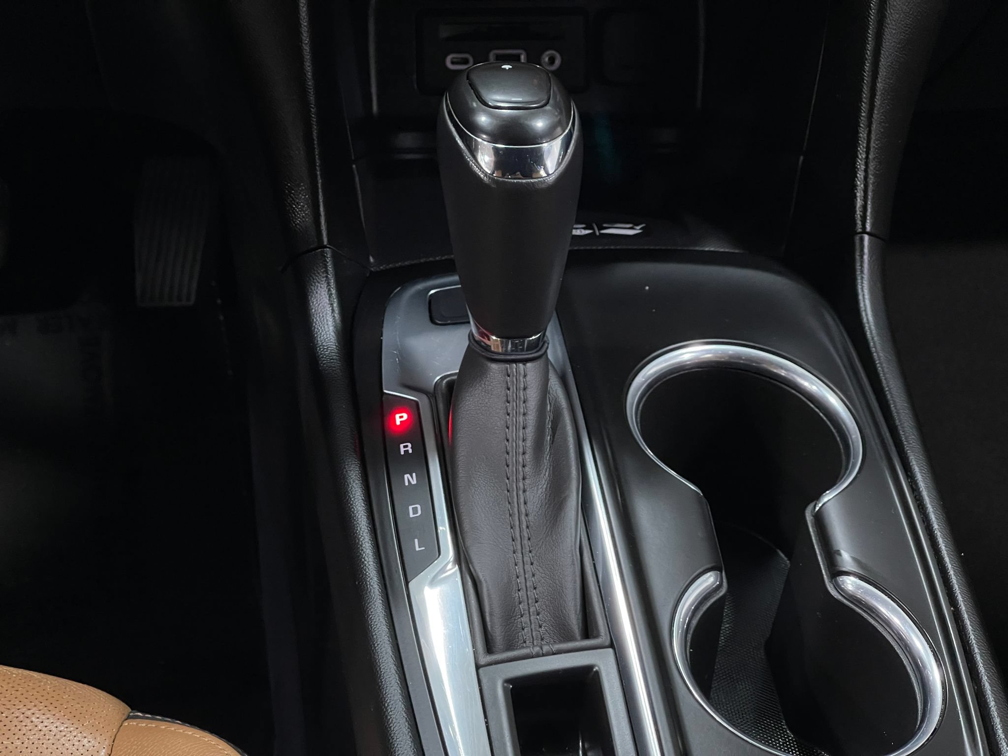 Used 2019 Chevrolet Equinox Premier AWD/4WD image 25
