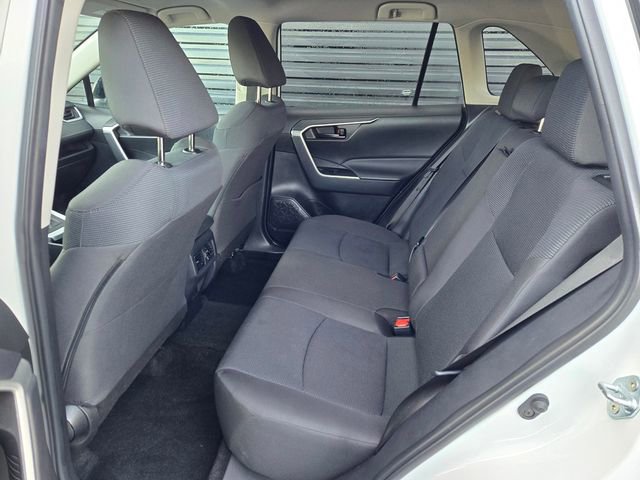 Used 2024 Toyota RAV4 LE image 10