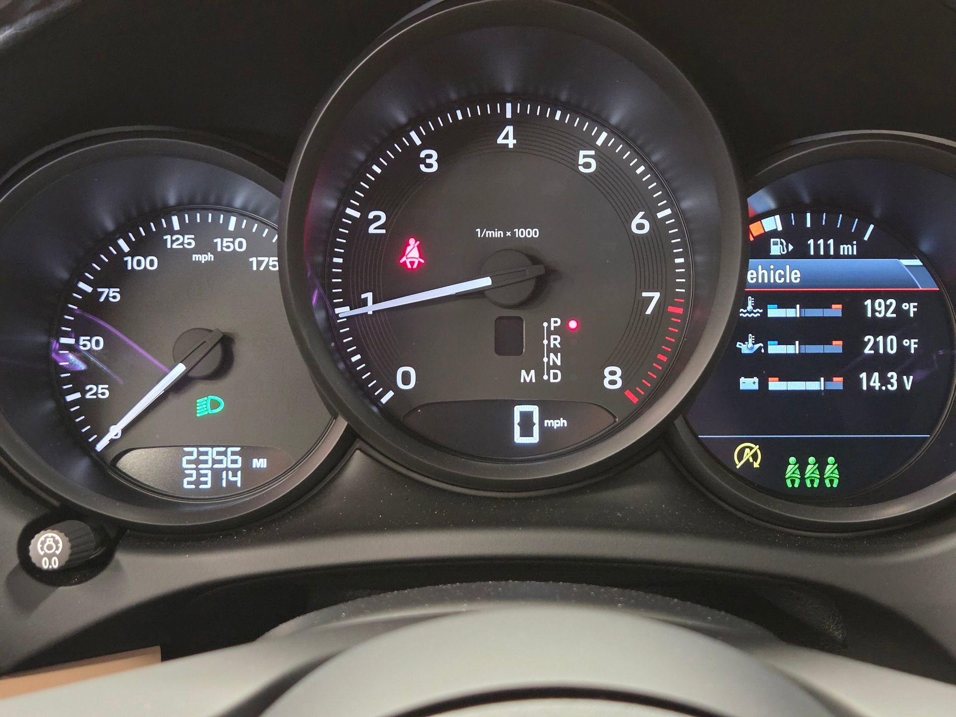 Certified 2026 Porsche Macan AWD/4WD image 18
