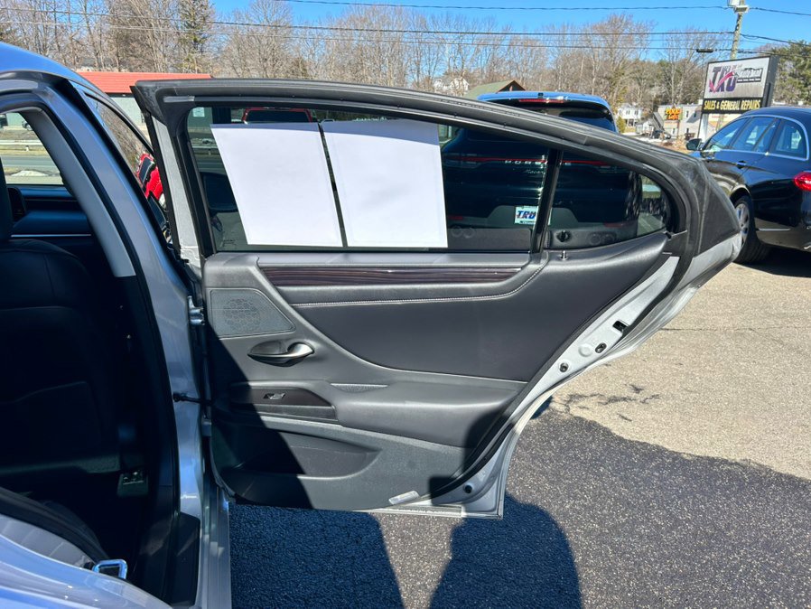 Used 2020 Lexus ES 350 w/ Premium Package image 21