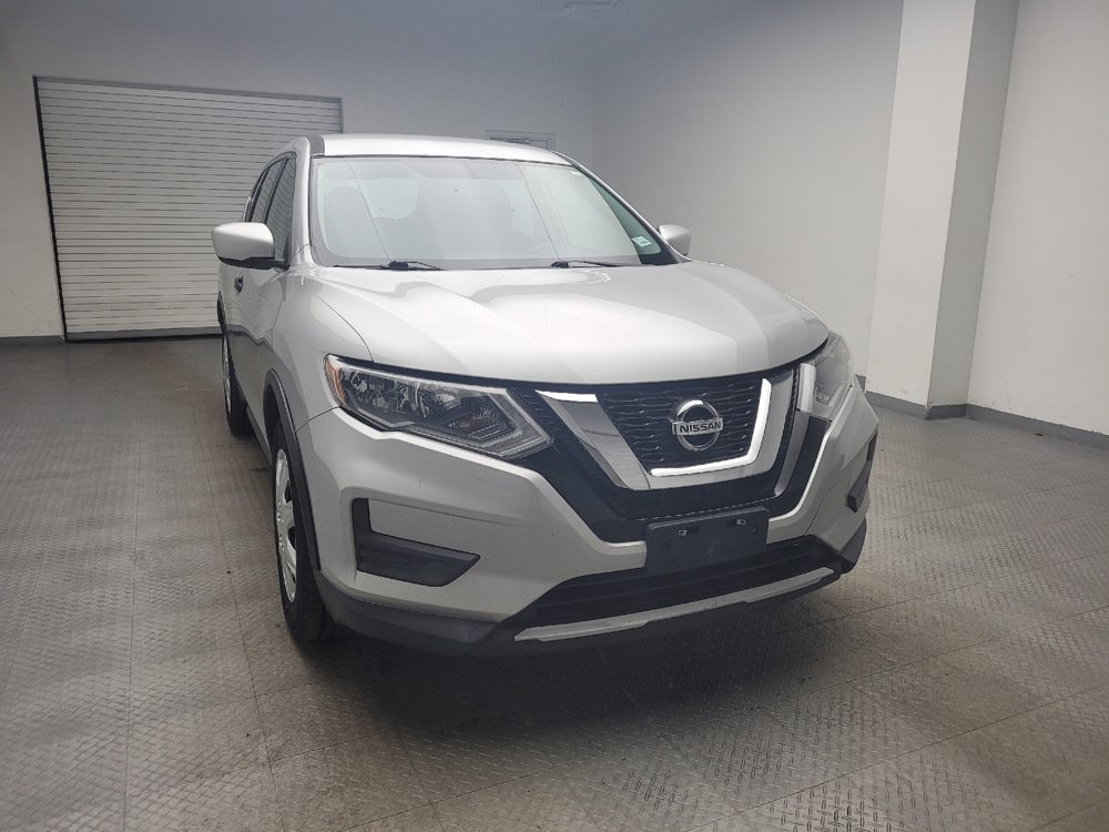 Used 2017 Nissan Rogue S FWD image 14