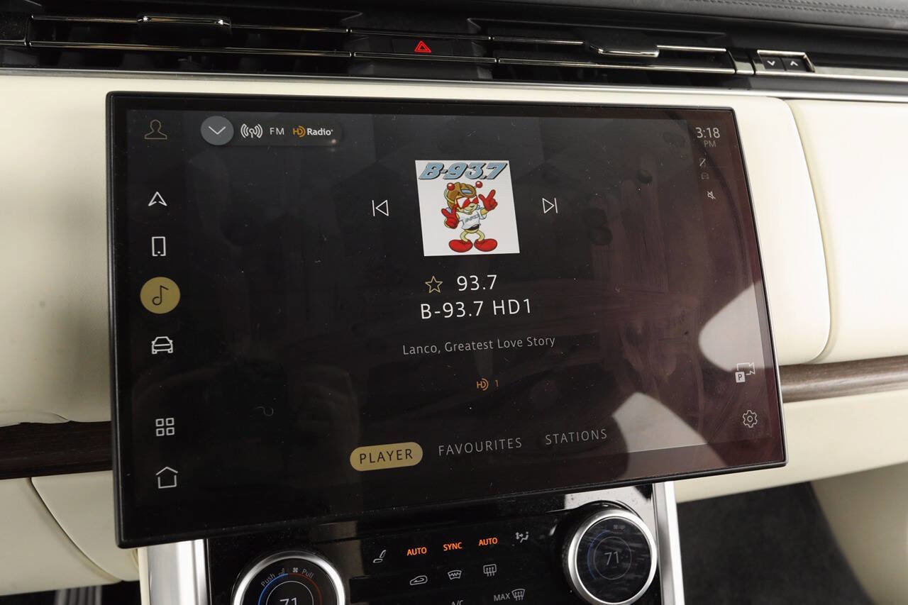 Used 2023 Land Rover Range Rover SE image 30