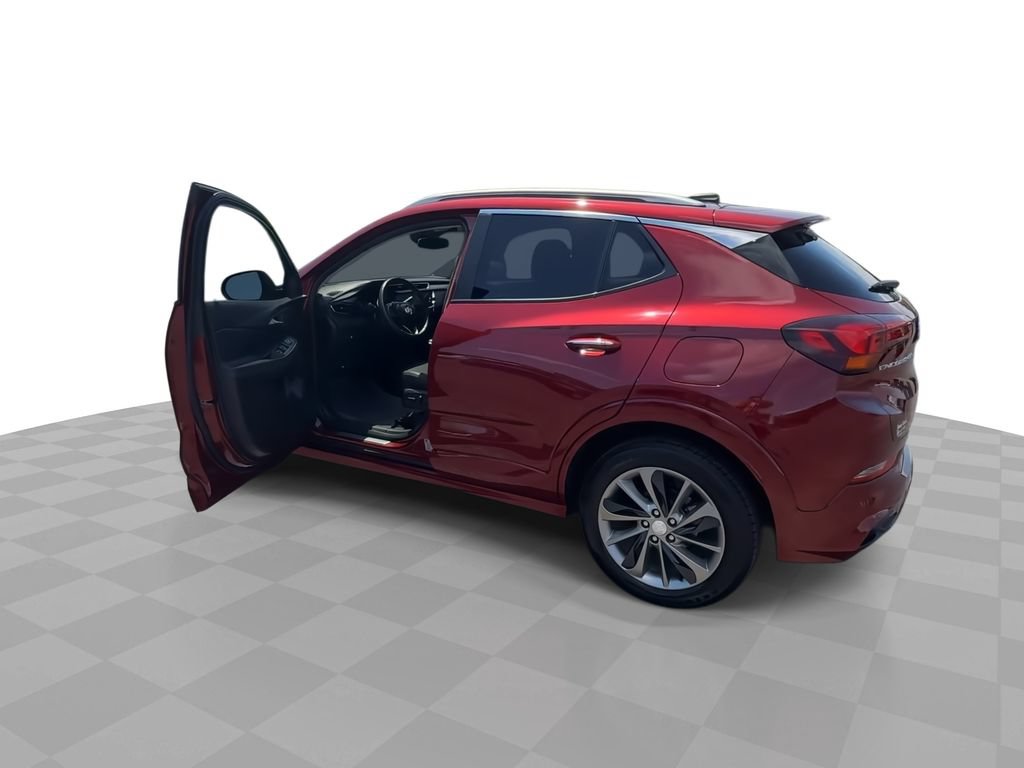 Certified 2022 Buick Encore GX Select w/ Sport Touring Package FWD image 6