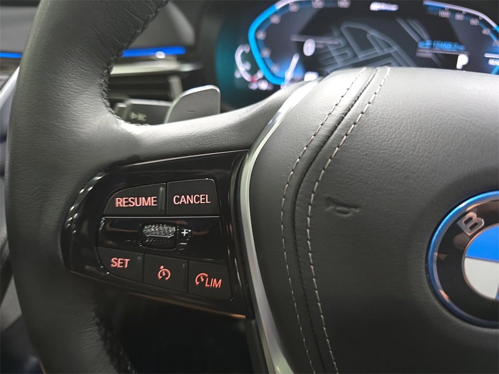 Certified 2023 BMW 530e w/ Premium Package image 14