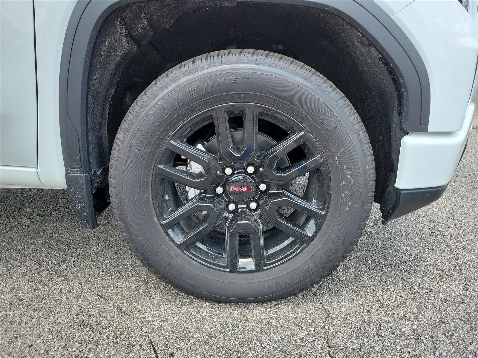 New 2026 GMC Sierra 1500 Elevation w/ Preferred Package AWD/4WD image 5