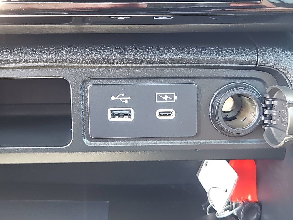 Used 2023 Honda Pilot Elite image 18