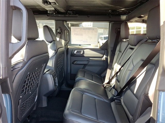 New 2025 Ford Bronco Badlands image 6