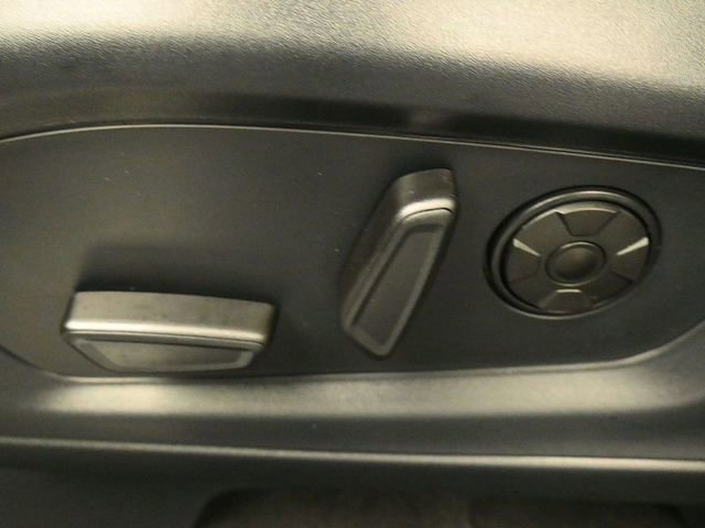 New 2026 Ford Explorer Platinum image 11