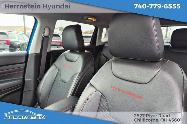 Used 2022 Jeep Compass Trailhawk AWD/4WD image 21