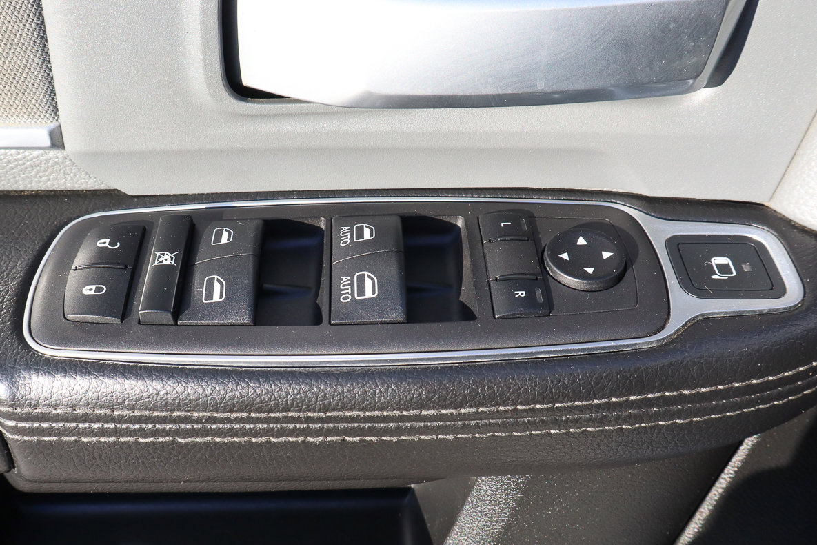 Used 2023 RAM 4500 SLT w/ Quick Order Package 2YG SLT AWD/4WD image 18