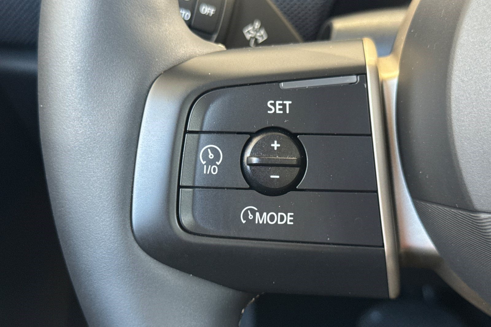 Used 2025 MINI Cooper 2-Door Hardtop FWD image 30