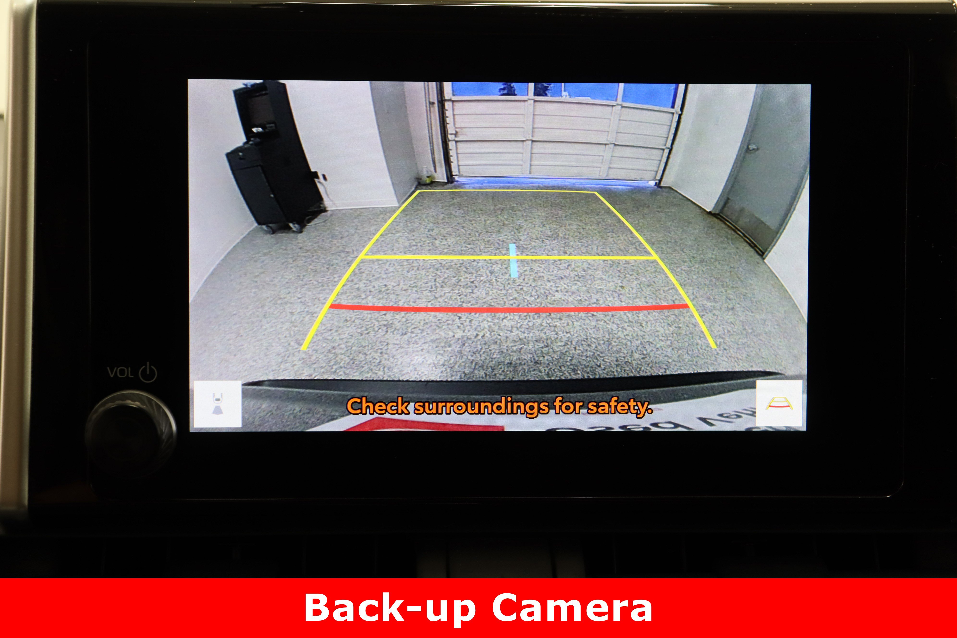 Used 2024 Toyota RAV4 LE image 19