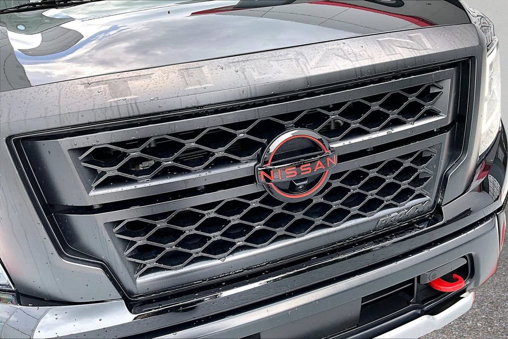 Used 2024 Nissan Titan PRO-4X w/ Pro-4x Convenience Package AWD/4WD image 35