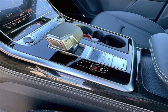New 2026 Audi Q7 3.0T Premium Plus image 9