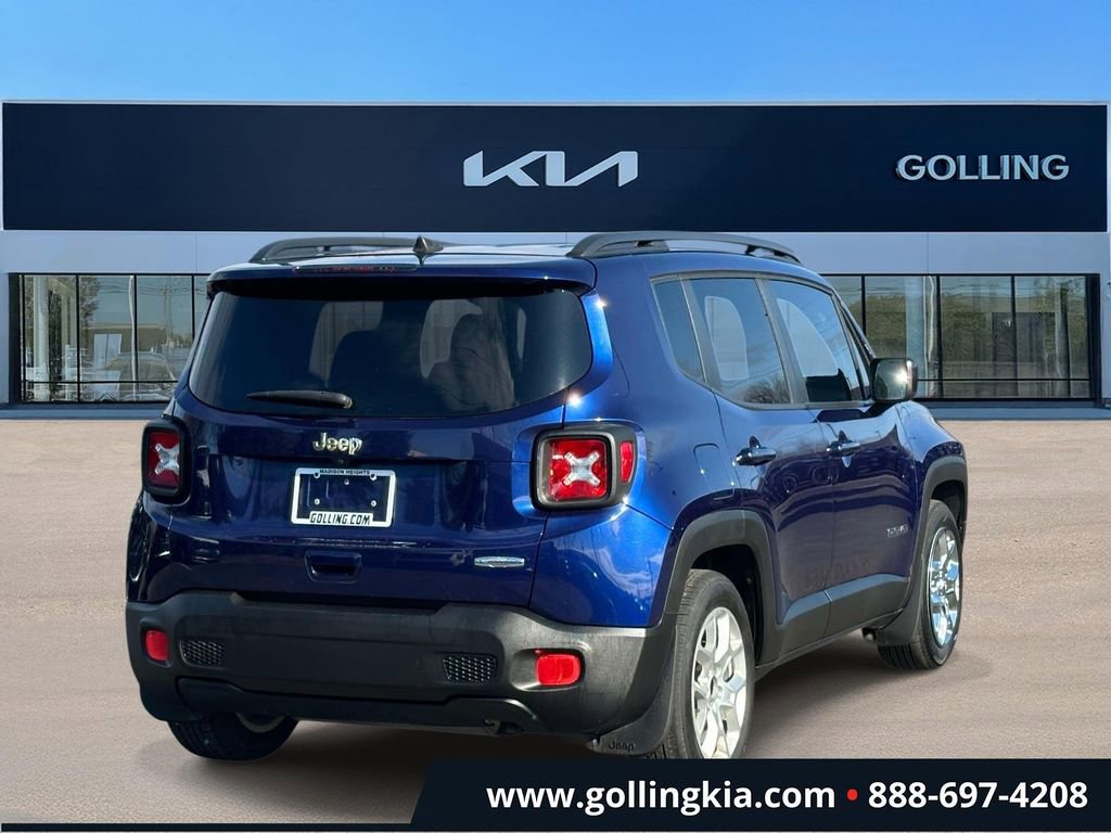 Used 2018 Jeep Renegade Latitude image 3