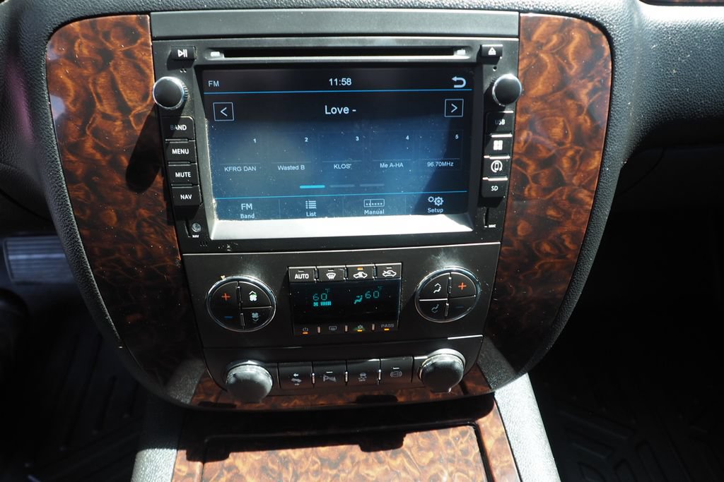 Used 2013 GMC Sierra 2500 Denali AWD/4WD image 22