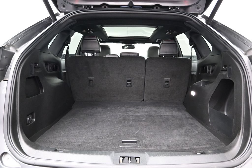 Certified 2023 Ford Edge ST-Line AWD/4WD image 18