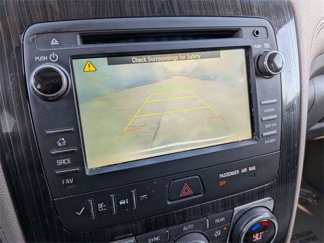 Used 2015 Chevrolet Traverse LT image 23