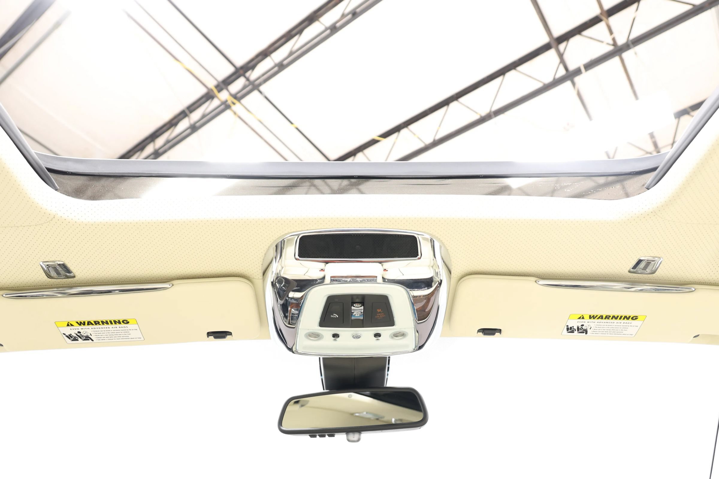 Used 2016 Rolls-Royce Ghost RWD image 50